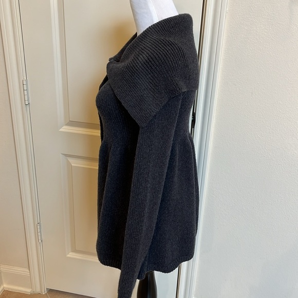 VINCE wool/angora sweater - Picture 2 of 10